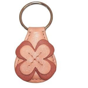 Vintage Etienne Aigner Pink Leather Floral Bloom Keychain Keyring NEW